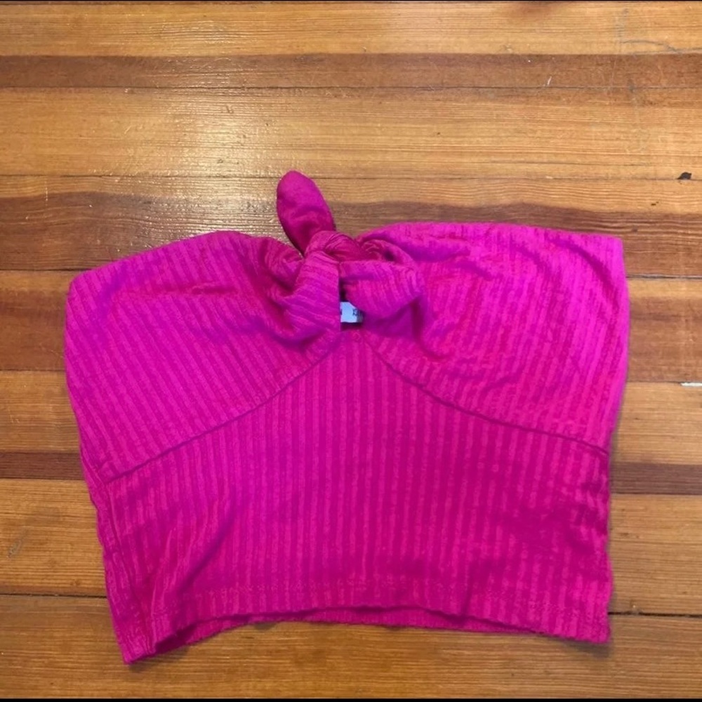 Keyhole Ribbed Tube Top